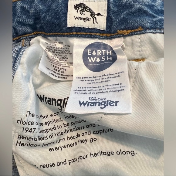WRANGLER WANDERER HIGH RISE FLARE JEANS - Picture 6 of 7